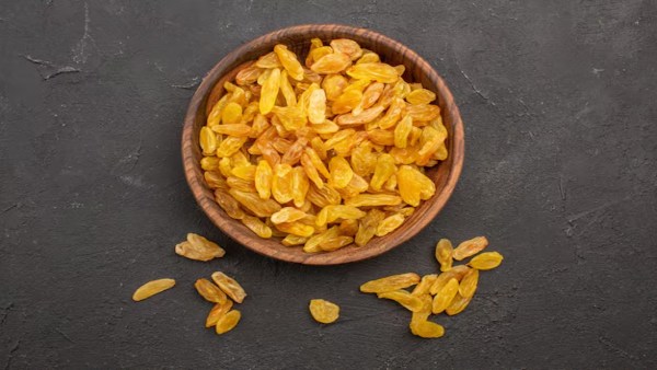 Soaked Raisins Benefits