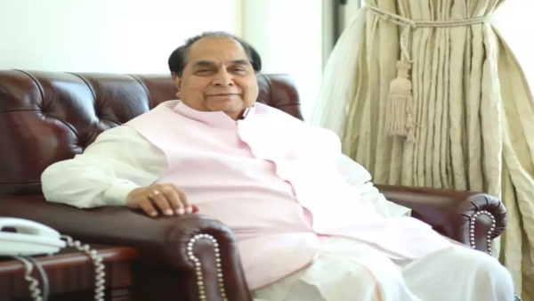 D Y Patil