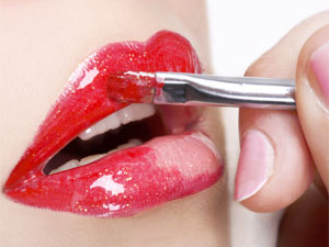 Hide Dark Lips Hide Dark Lips