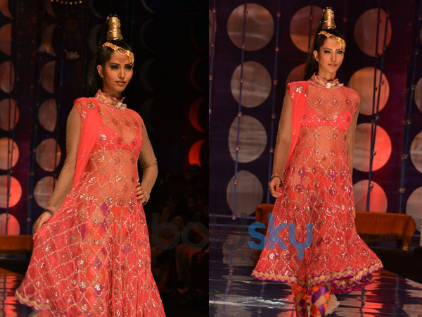 Sheer Pink Churidar Kameez
