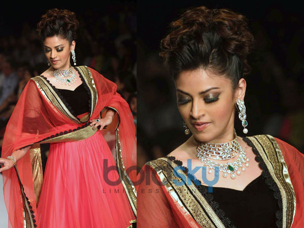 Layered Diamond n Pearl Necklace