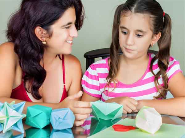 How To Prevent Bad Habits In Kids- Mother daughter