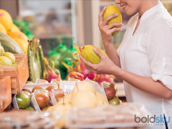 Best Tips On Selecting A Ripe Mango Best Tips On Selecting A Ripe Mango