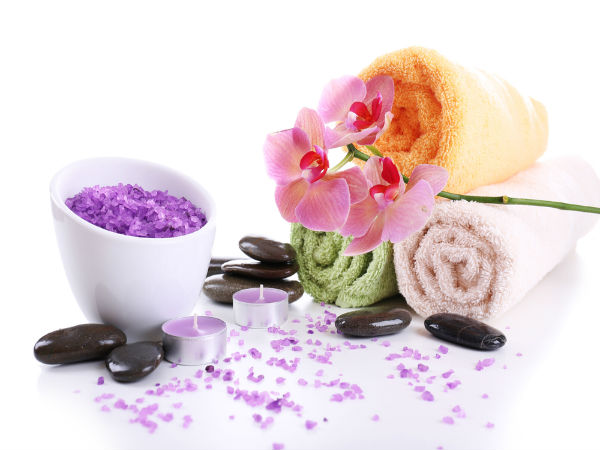 Impressing others by creating false impressions