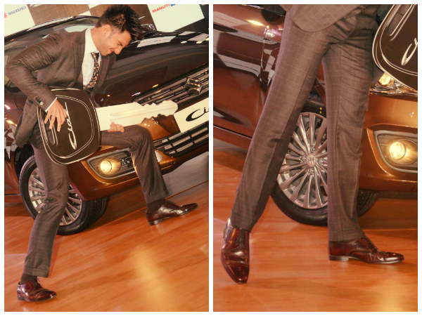 black pointed formal shoes