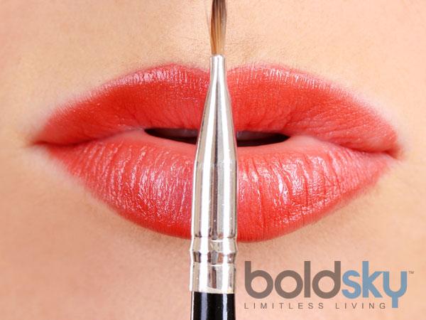 How To Make Lipstick Last Longer With Powder