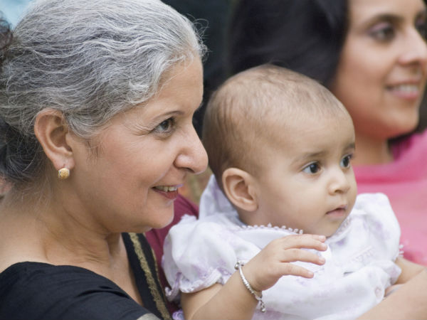 Creche Or Nanny: Which Is Better?