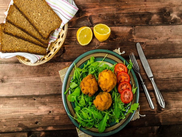 Macaroni & Corn Cheese Balls Recipe