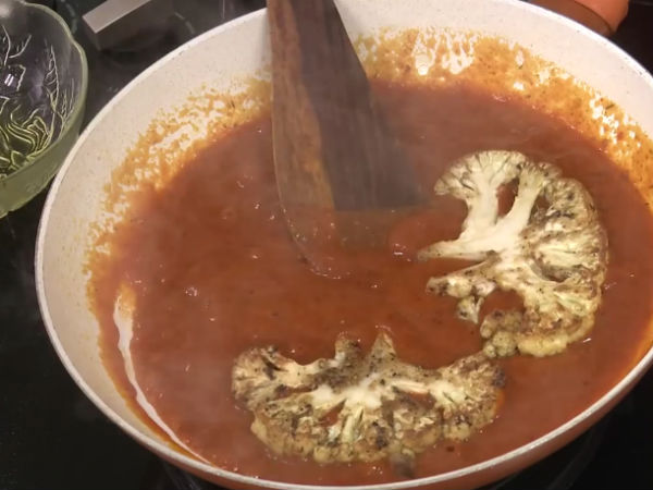 add the gobi to the sauce