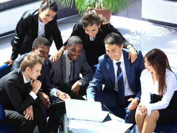 Tips To Socialise With Everyone | Overcome Shyness | Face New Challenges In Life | Getting Along With Everyone