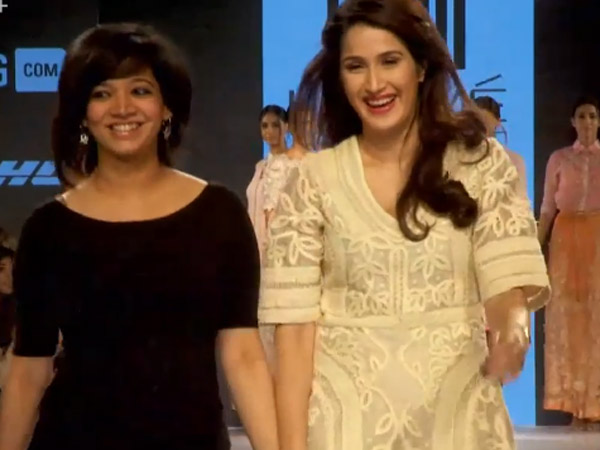 LFW 2015: Sagarika Walks For Pallavi