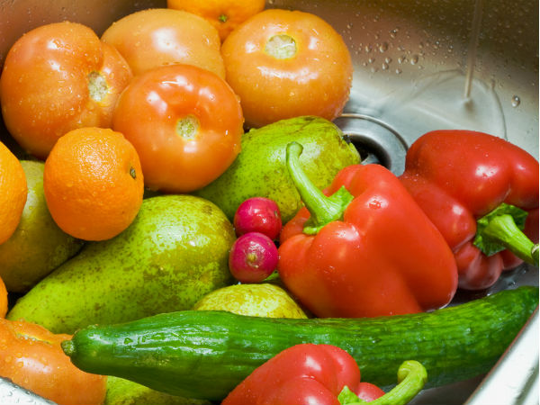 Never Soak Fruits And Vegetables