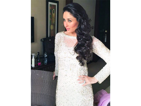 kareena kapoor at Malabar Gold