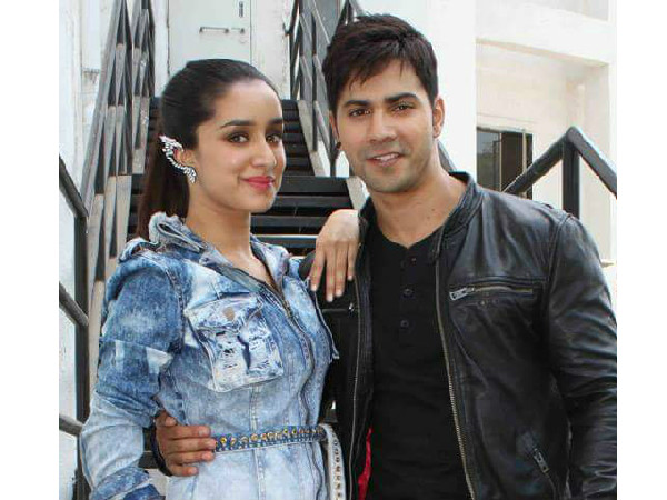 Shraddha Kapoor Wearing Raakesh Aggarvwal| Shraddha Kapoor At Sets Of Nach Baliye| Shraddha Kapoor For ABCD 2| Shraddha Kapoor Dresses