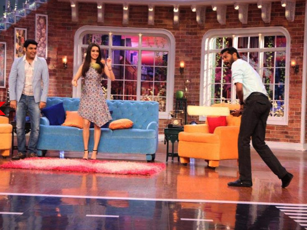Shraddha Kapoor In Printed Dress | Shraddha Kapoor ABCD 2 Movie Promotions | Shraddha Kapoor Comedy NIghts With Kapil