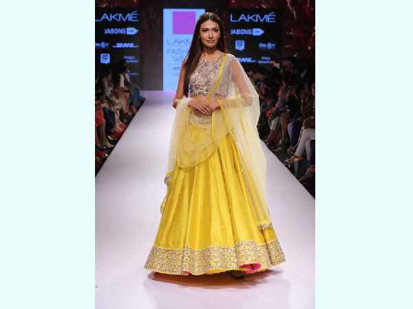 Mira Rajputs Wedding Trousseau: Our Picks For Sangeet, Mehendi & Wedding! Mira Rajputs Wedding Trousseau: Our Picks For Sangeet, Mehendi & Wedding!