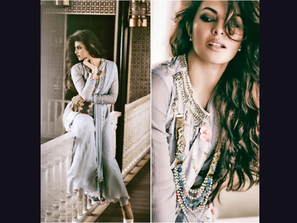 Pics: Jacqueline Fernandez's Glam Avatars On Cine Blitz