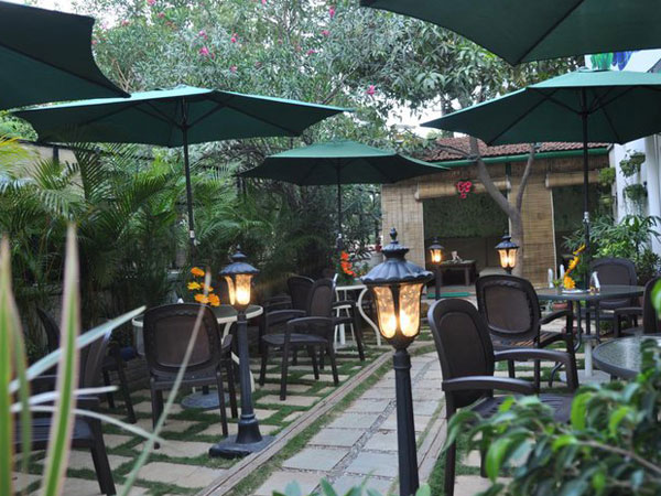 Restaurants That Offer Pure Veg lunch in Bangalore