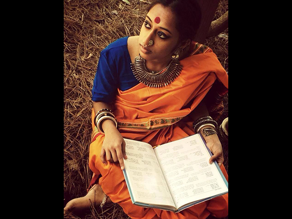 West Bengal: The Land Of Alta and Red Bindis