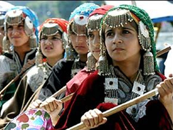 Wardrobe Essentials Of A Kashmiri 
