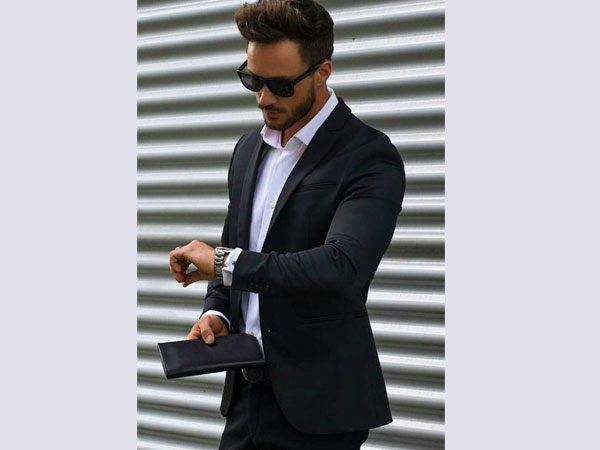 Theory Behind Your Shirt Buttons Theory Behind Your Shirt Buttons