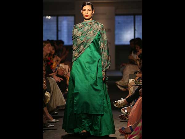 Sanjay Garg At AIIFW 2016 Sanjay Garg At AIIFW 2016