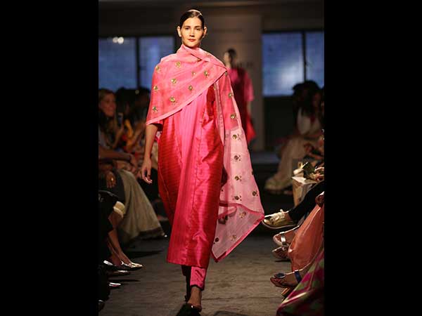 Sanjay Garg At AIIFW 2016 Sanjay Garg At AIIFW 2016