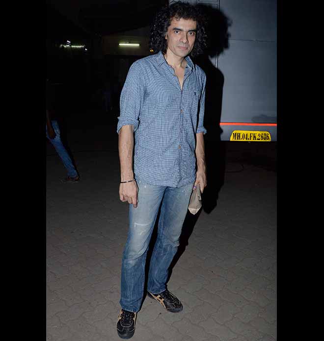 Spotted Deepika, Shraddha and Imtiaz