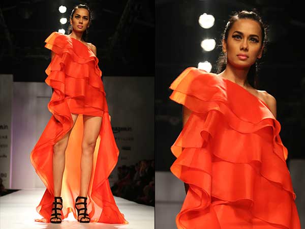 Gauri And Nainika Dazzle AIFW Stage