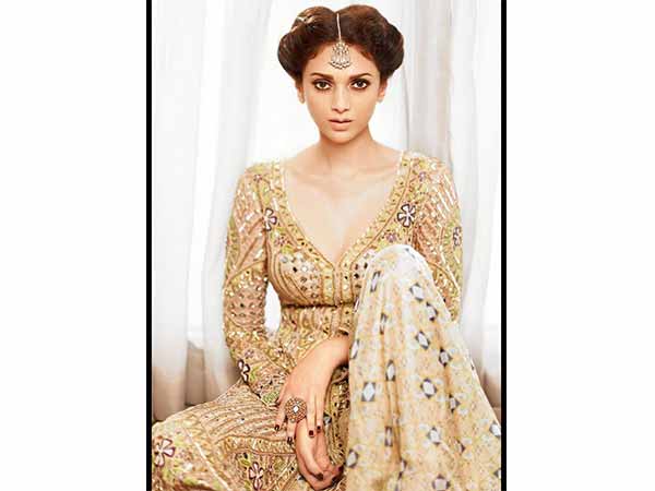 Maang Tikkas For Women