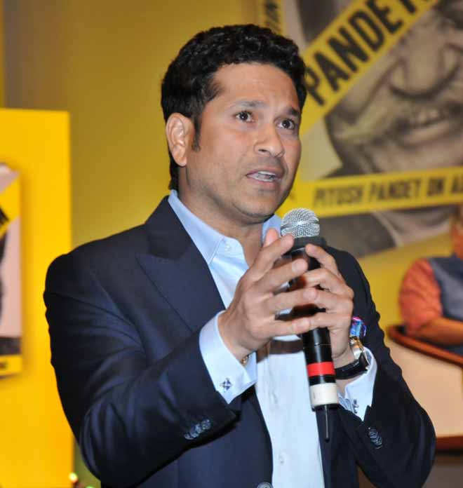 Amitabh Bachchan And Sachin Tendulkar At The Book Launch Of Pandeymonium