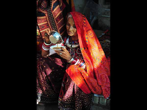 The Colorful Rural Women 