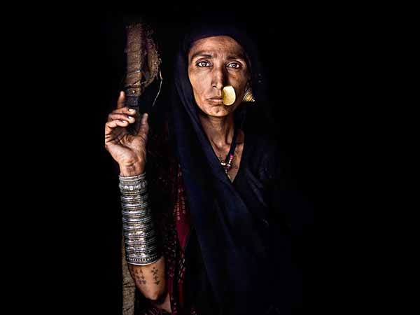 The Colorful Rural Women 