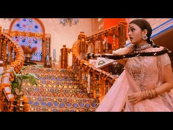 Bollywood Style Notebook: Navratri Style Tips From Hum Dil De Chuke Sanam