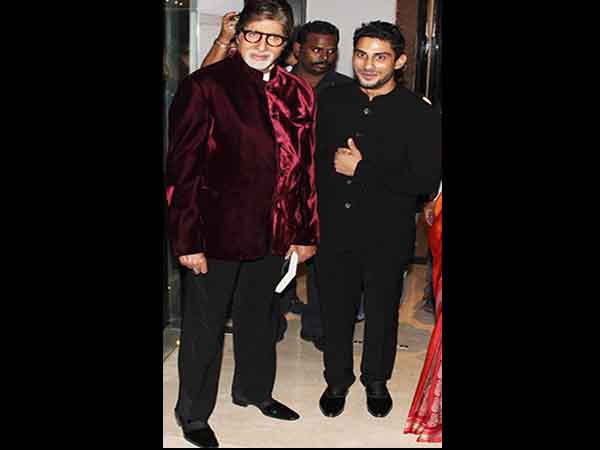 Reading: Mr. Amitabh Bachchan At The Launch Of Smita Patil's Book, A Brief Incandescence 