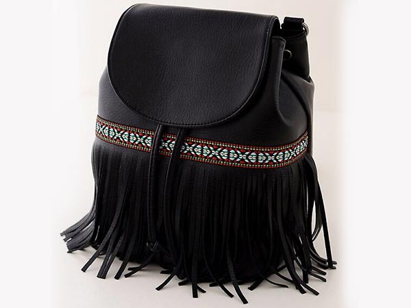 Shop Now: 6 Trending Bagpacks Under 5000