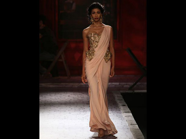 Must Have Outfits For This Diwali