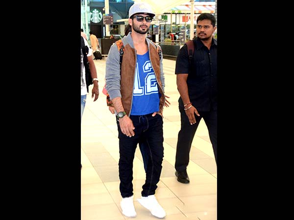 Shahid Kapoor Fancies For Baggys Pants