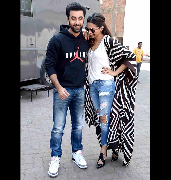 Deepi With Ranveer or Deepi With Ranbir?