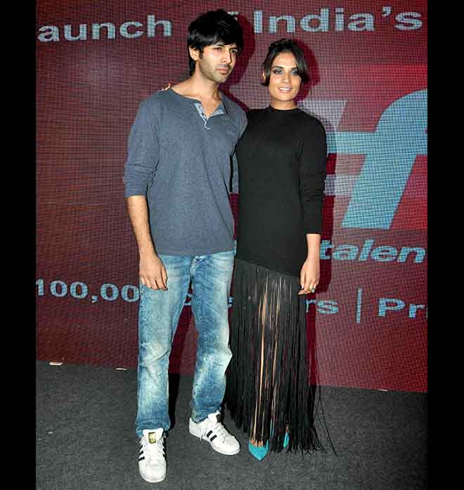 Richa Chaddha's Magical Black Look