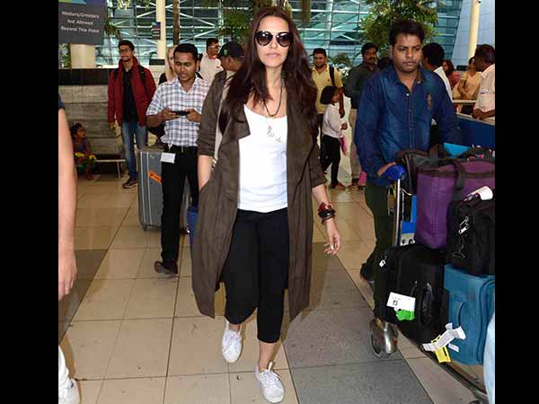 Neha Dhupia In White Sneakers