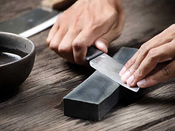 how to sharpen knife