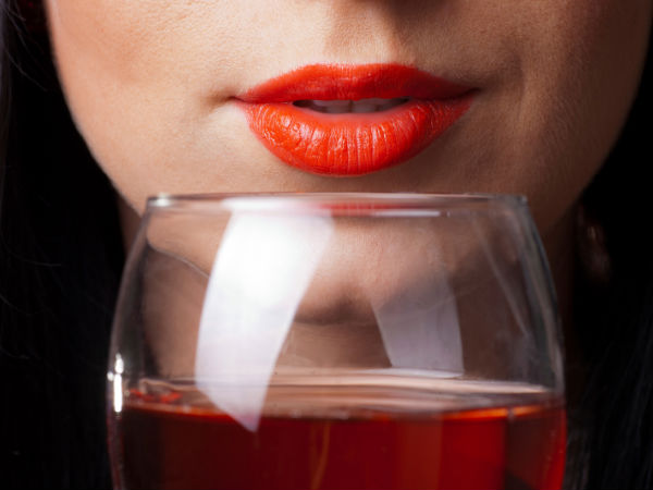 can alcohol cause acne