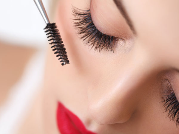 mascara
