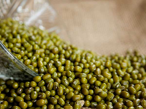 Green Gram Face Pack: 