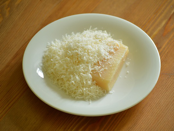 Types of Food You Need to Avoid at the Salad Types of Food You Need to Avoid at the Salad