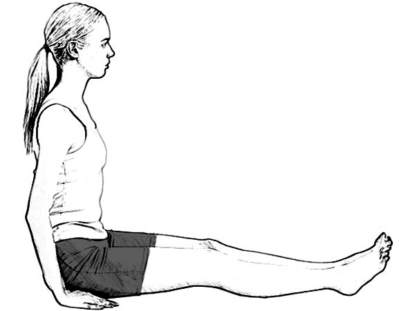 Paripurna Navasana to reduce tummy fat