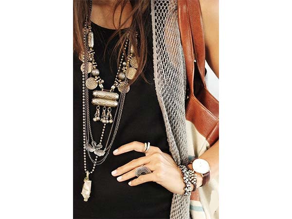 what not to wear to a job interview