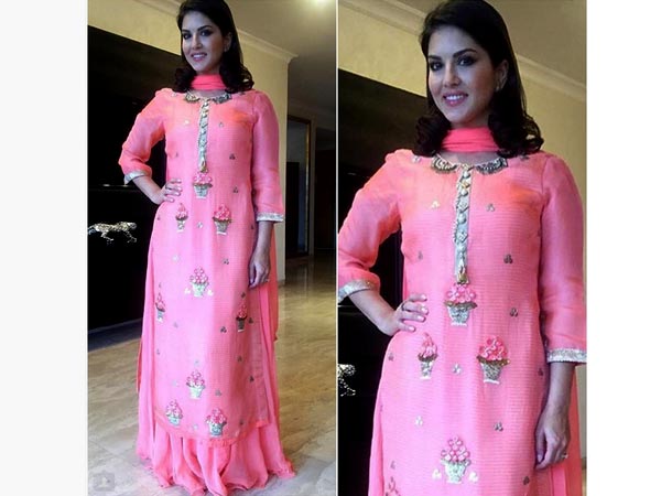look of the day sunny leone look of the day sunny leone