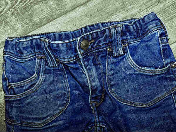 Tricks That Will Help Keep Your Jeans Fresh